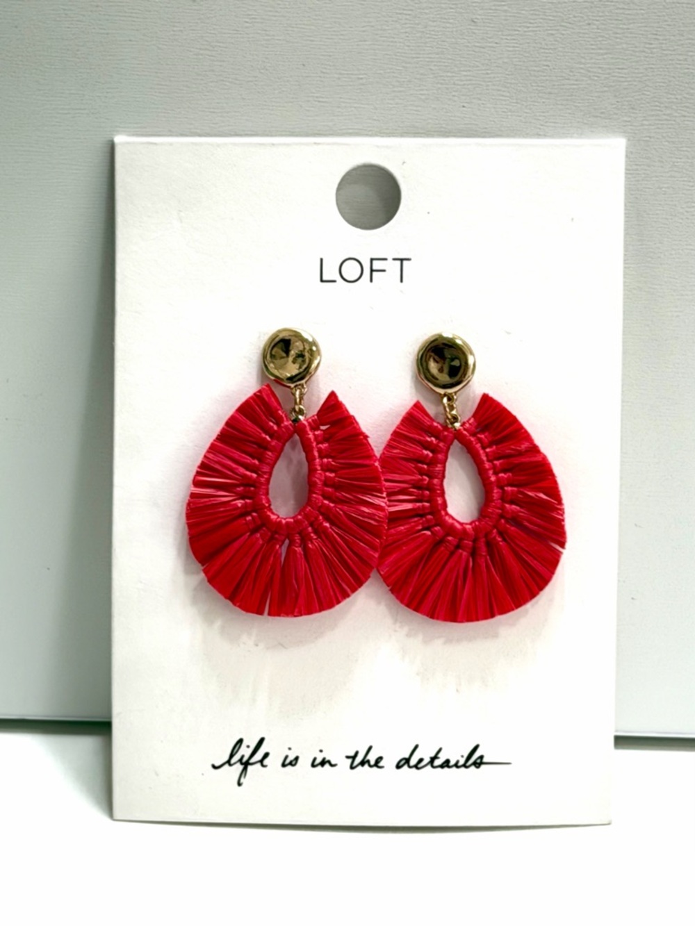 🍒3/$30 NWT Loft Raffia Teardrop Statement Earrings in Red